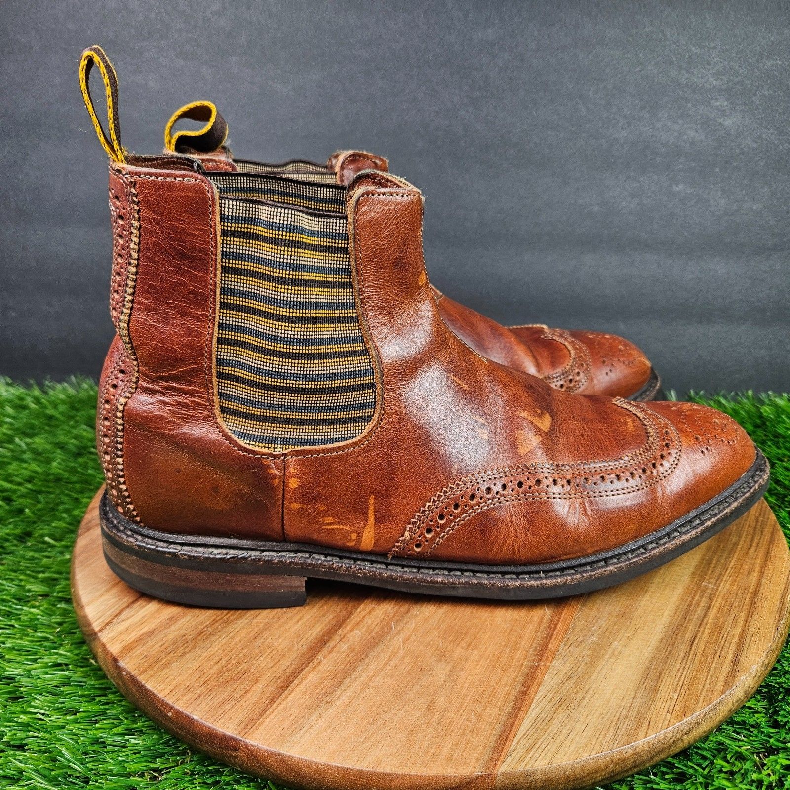 Allen Edmonds Knightsbridge Ankle Boots Chelsea Size 8.5 D Brown Wingtip Brogue